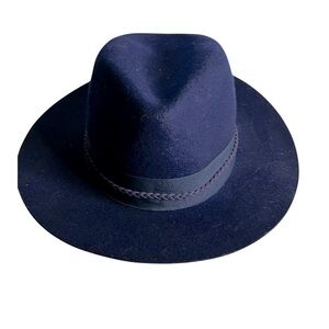 Sunday Afternoons 100% Wool 50 UPF fedora style outdoor hat
